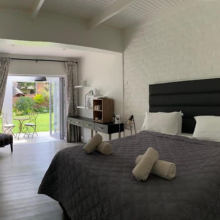Kelkiewyn Waterkloof Guesthouse Претория Екстериор снимка