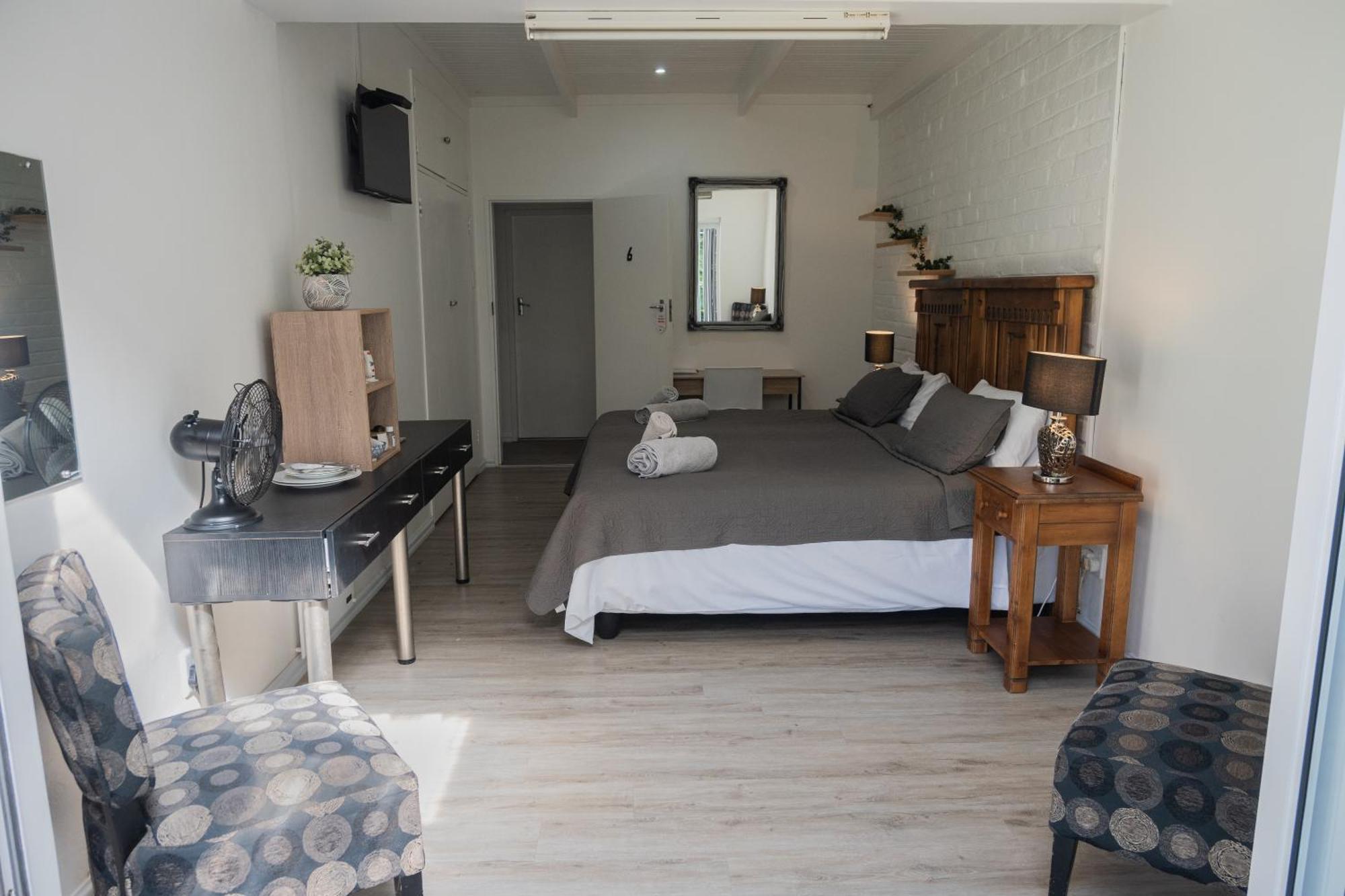 Kelkiewyn Waterkloof Guesthouse Претория Стая снимка